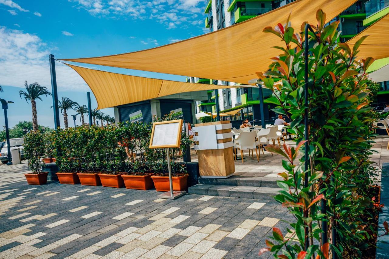 Nasty 24 Aparthotel Pool & Spa Mamaia Nord Navodari Exterior photo