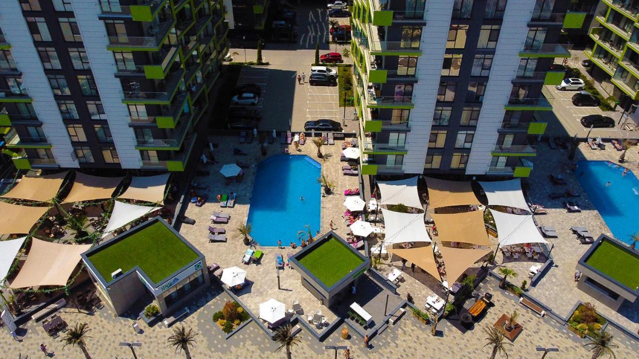 Nasty 24 Aparthotel Pool & Spa Mamaia Nord Navodari Exterior photo